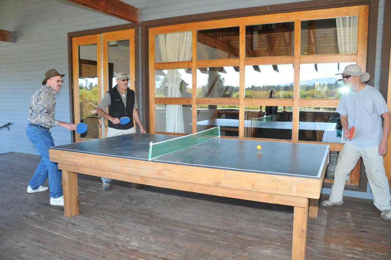 Bend-Sunriver Camping Resort Wheelchair Accessible Yurt 13 Ngoại thất bức ảnh